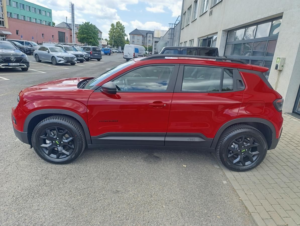 Jeep Avenger, 4xe Upland 1,2 e-Hybrid 145k - fotka 5