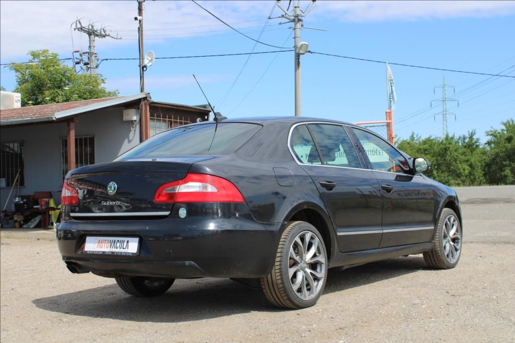 Škoda Superb, 2,0 TDi  4 x 4, DIG.KLIMA, ČR - fotka 5