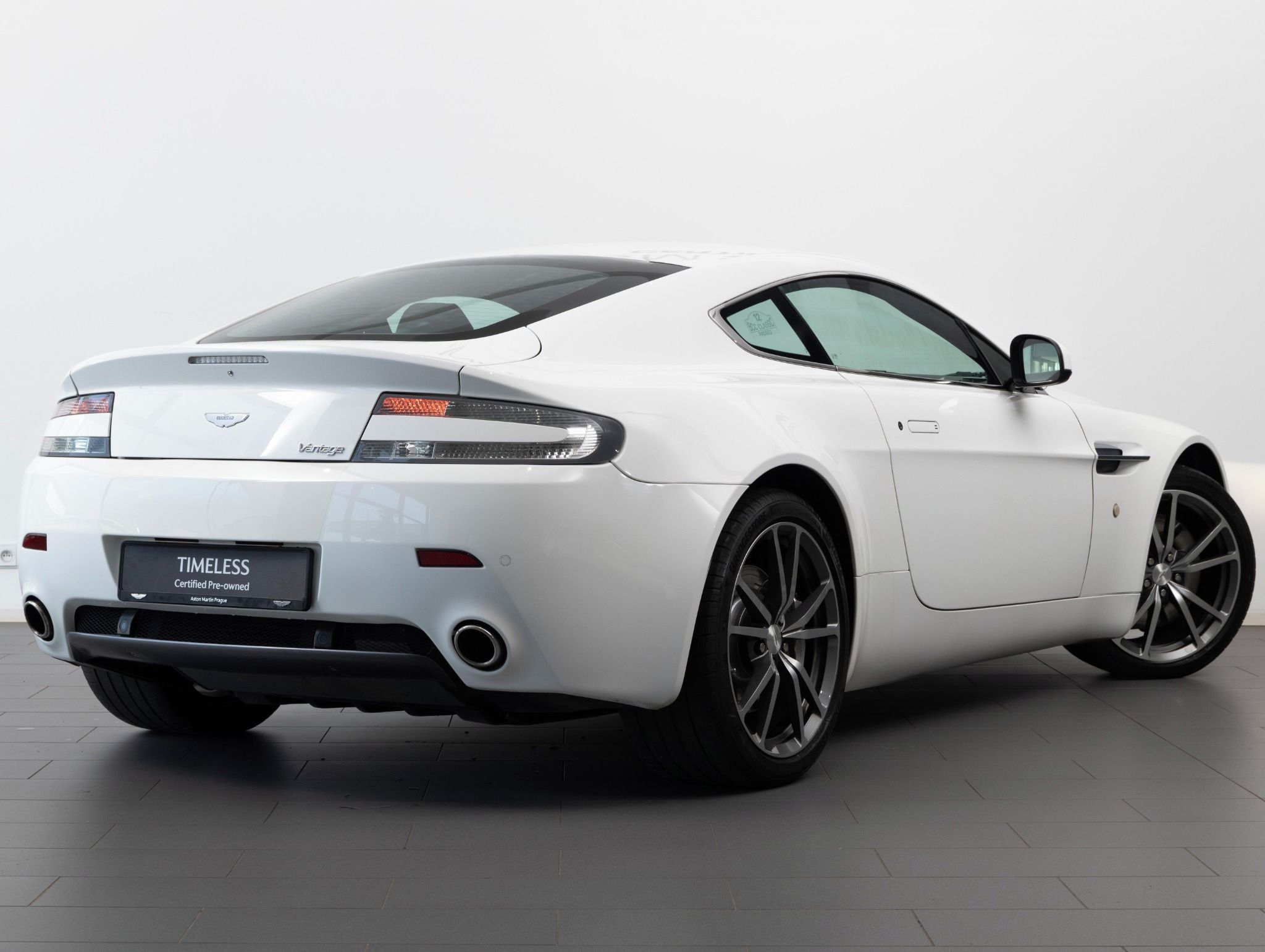 Aston Martin V8 Vantage, EU, plná servisní historie - fotka 3