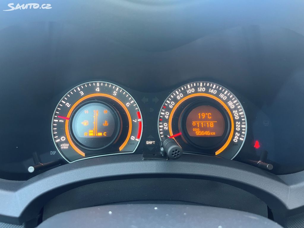 Toyota Auris, fotka 15