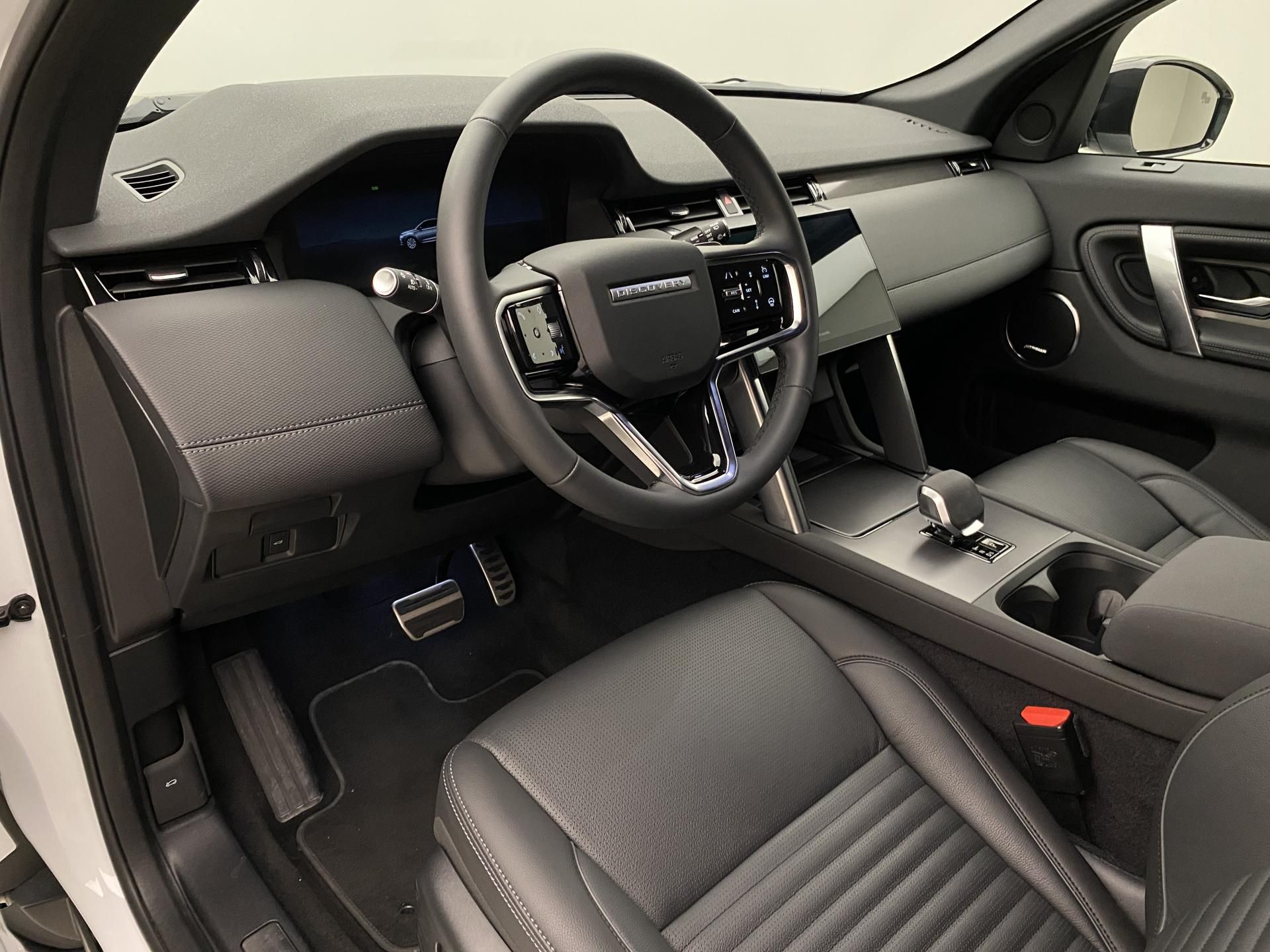 Land Rover Discovery Sport, D200 DYNAMIC SE AWD AUT CZ - fotka 4