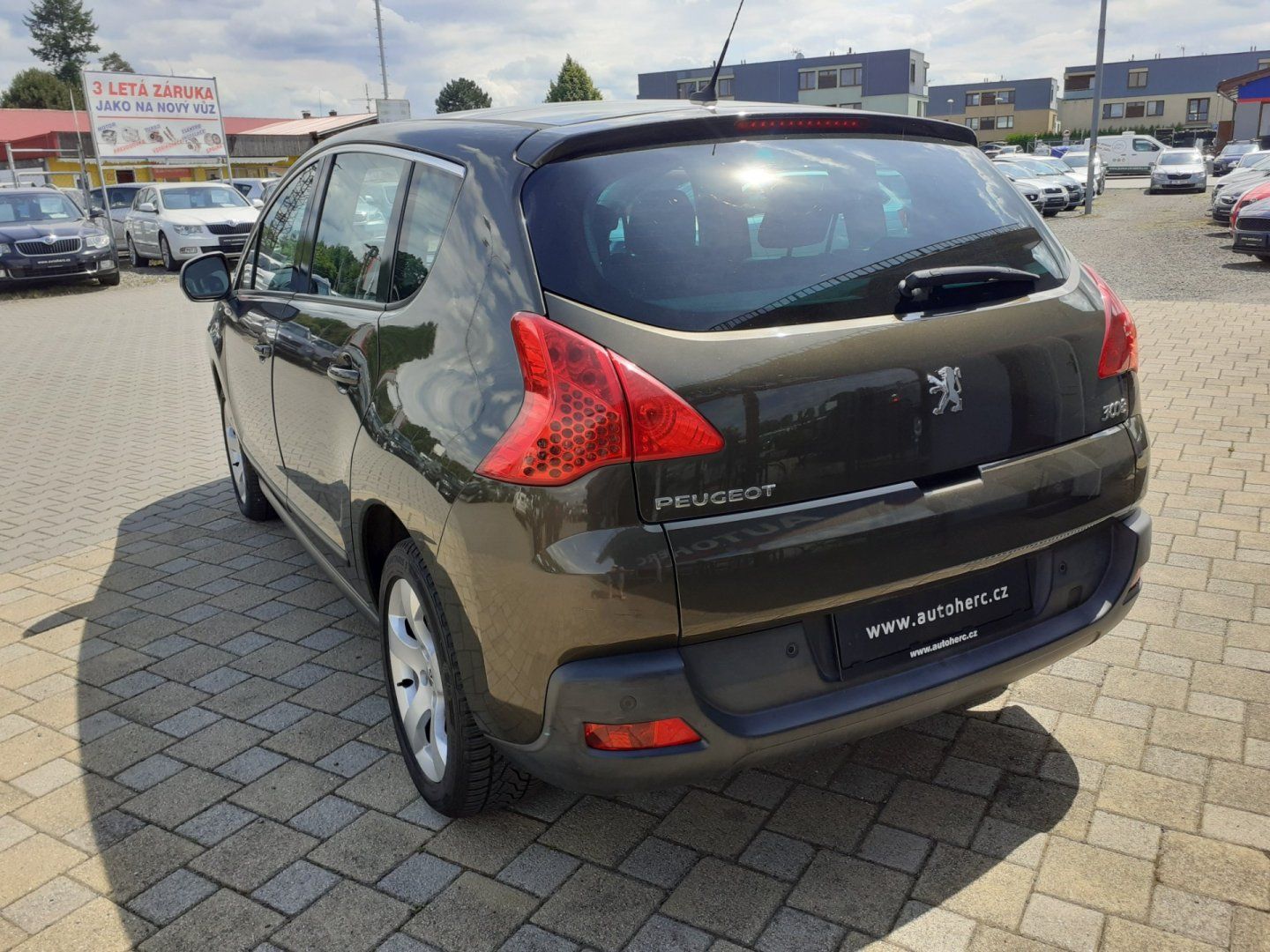 Peugeot 3008, 1.6 i 88 kW - fotka 5