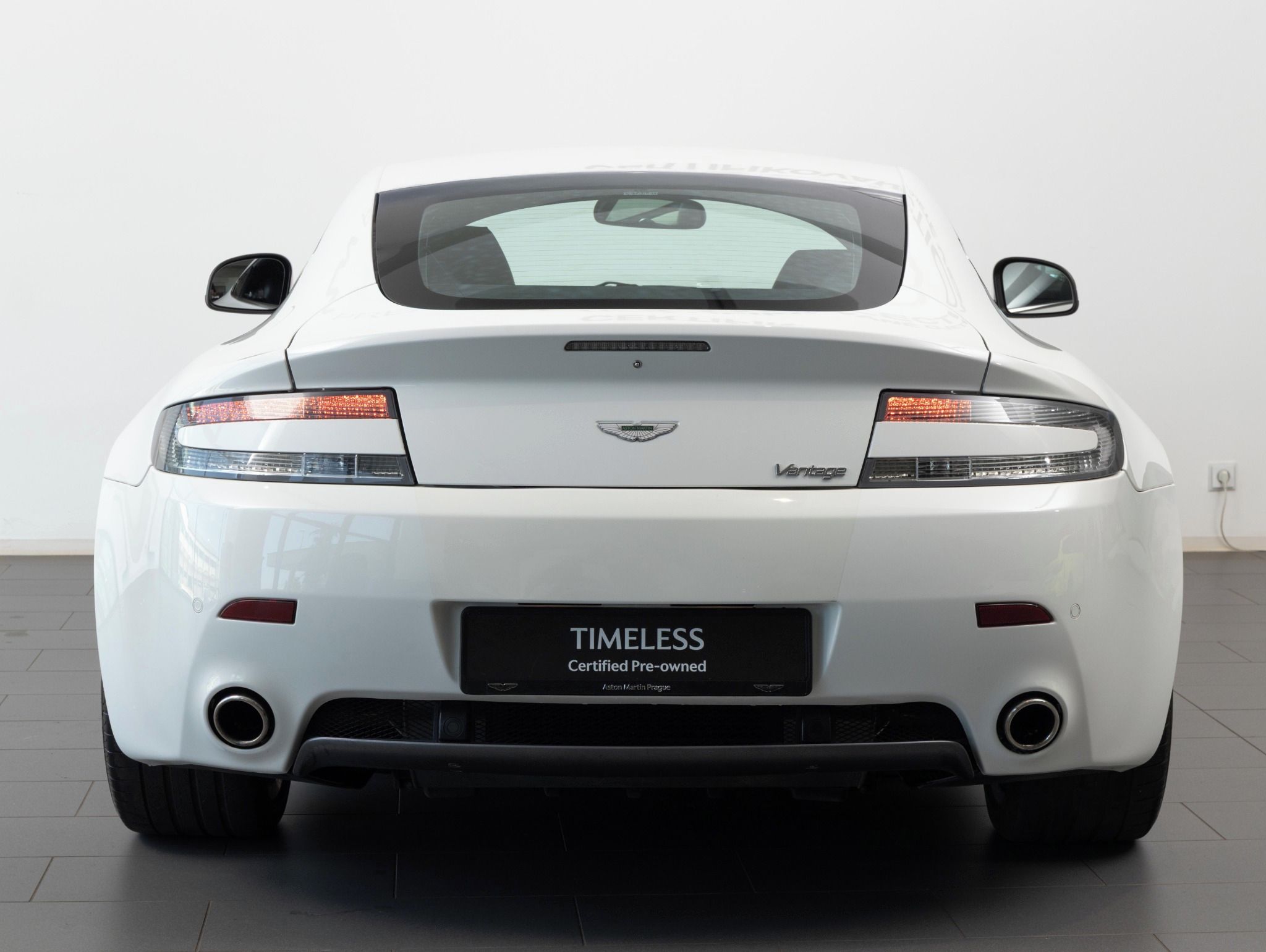 Aston Martin V8 Vantage, EU, plná servisní historie - fotka 4