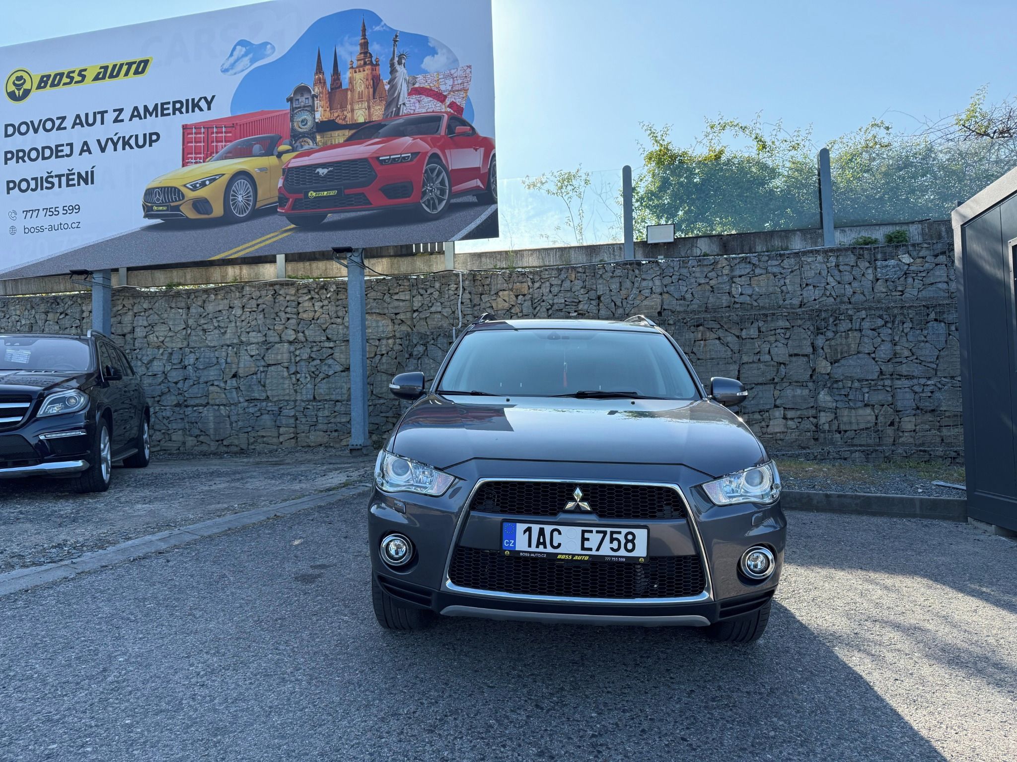 Mitsubishi Outlander, Mitsubishi Outlander XL 2011 - fotka 2