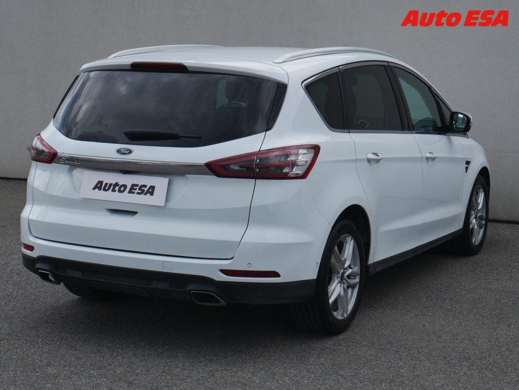 Ford S-MAX, 2.0 TDCi,AT,navi,LED - fotka 4