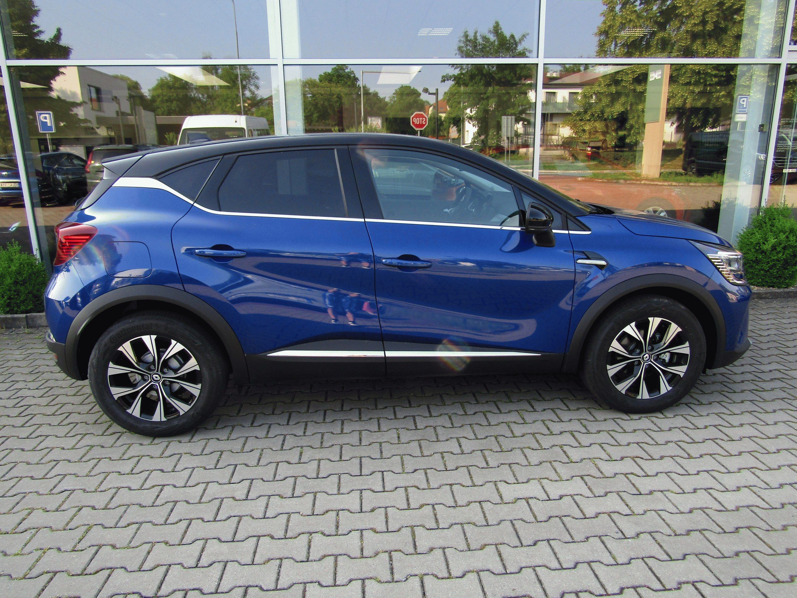 Renault Captur, mild hybrid 140 Techno - fotka 3