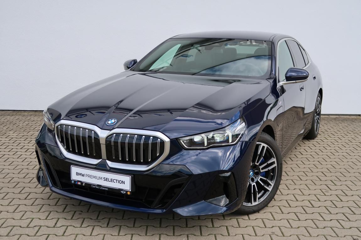 BMW Řada 5, 550e xDrive