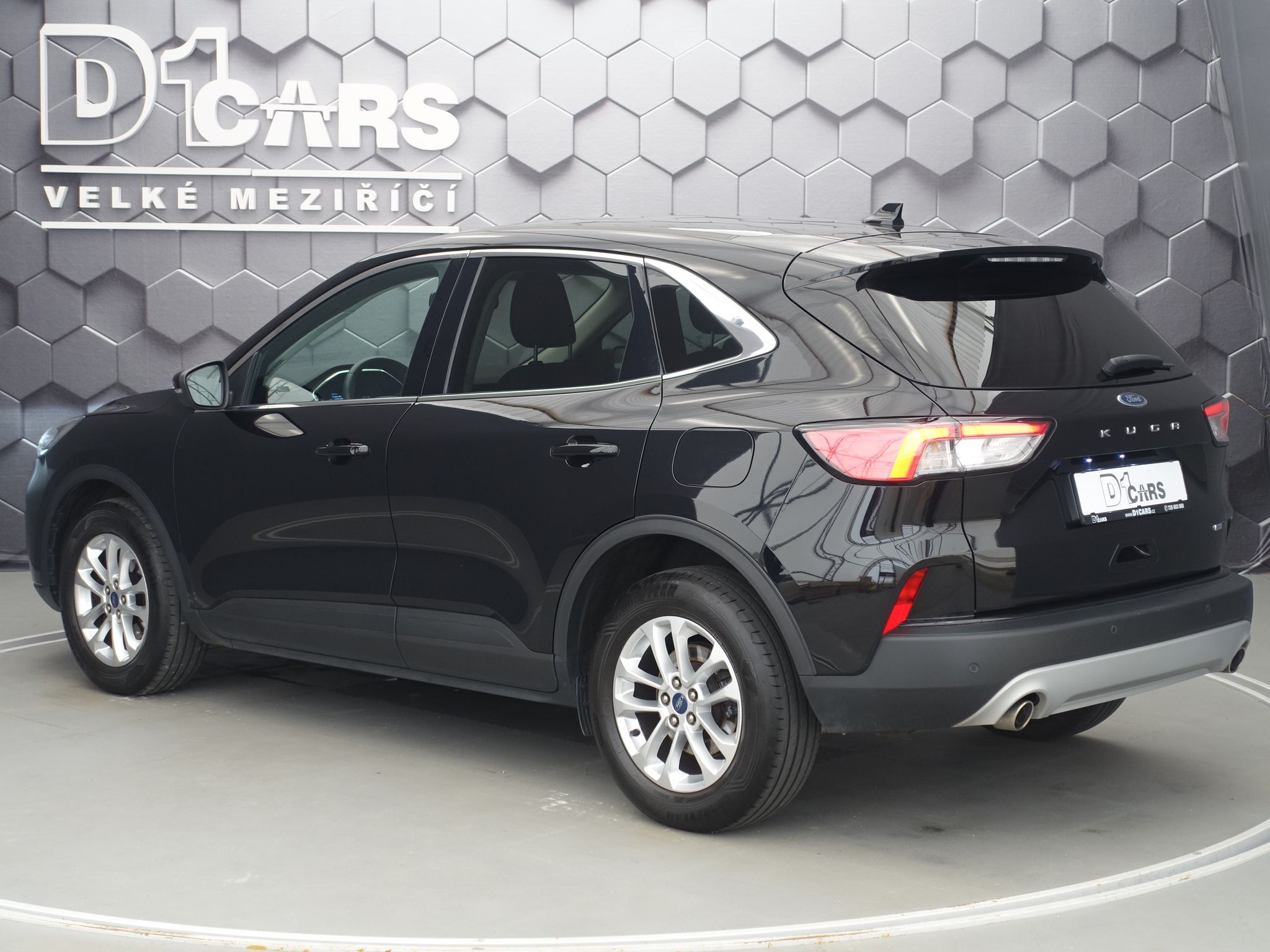 Ford Kuga, 110 kw, Titanium, manuál - fotka 5