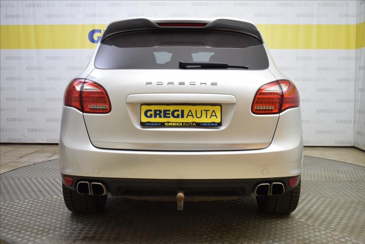 Porsche Cayenne, 4,8 V8 TURBO S,TOP STAV - fotka 4