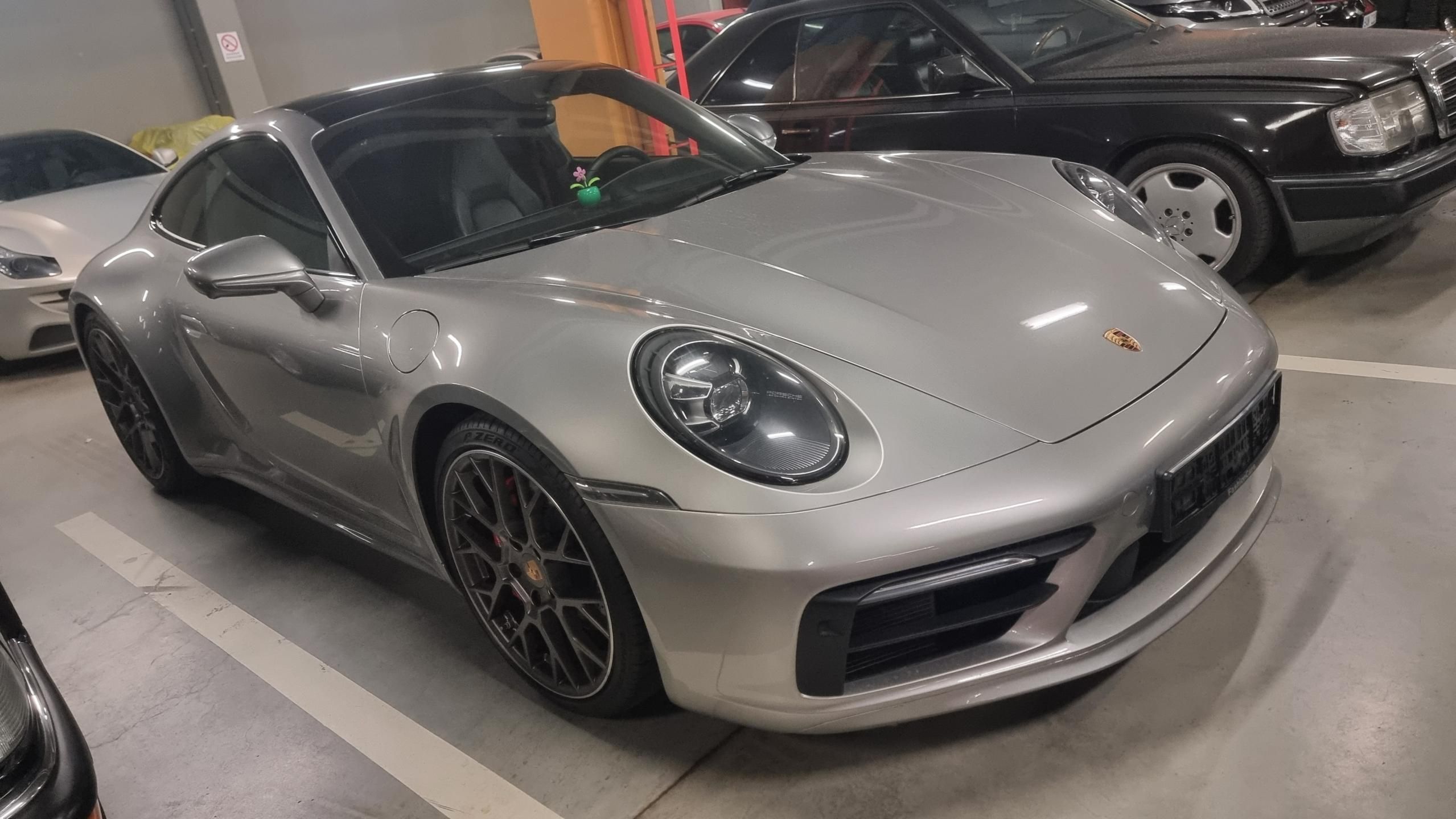 Porsche 911, 4S-sport-lift-matrix-pano-nigh