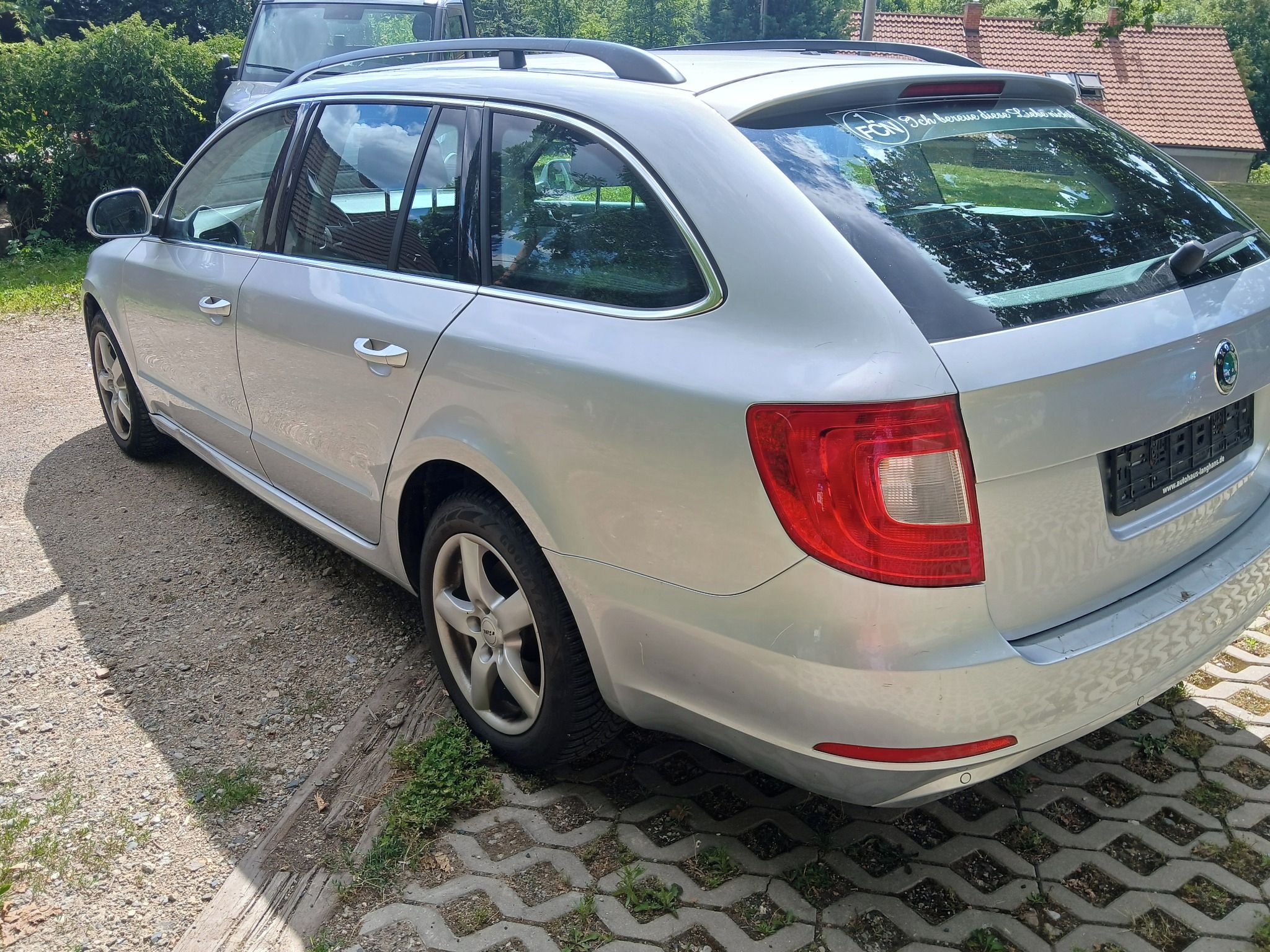 Škoda Superb, 2,0TDI-103KW - fotka 4