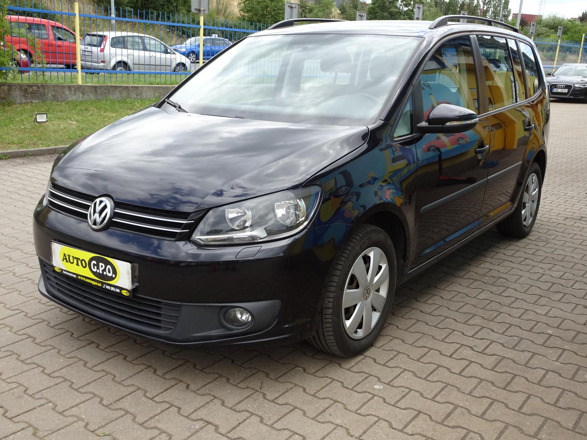 Volkswagen Touran, 1.6 TDi - fotka 3