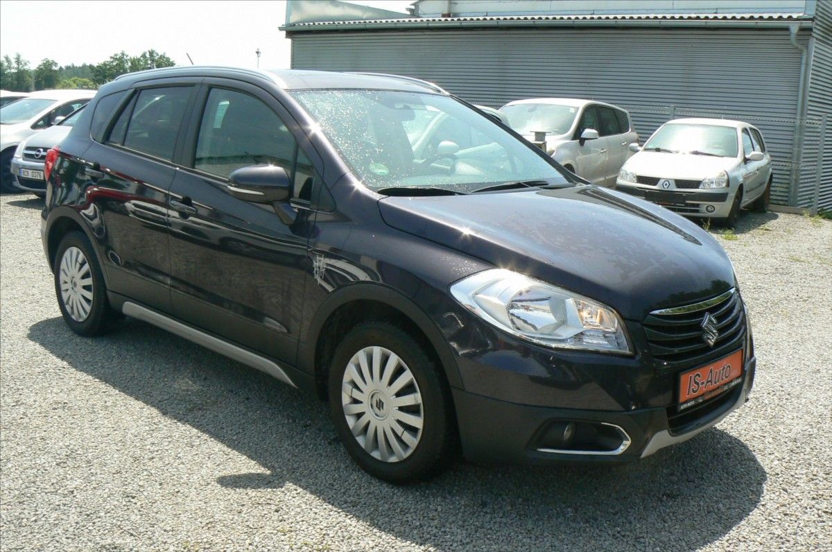 Suzuki SX4 S-Cross, 1,6 DDIS GL  4x2 - fotka 2