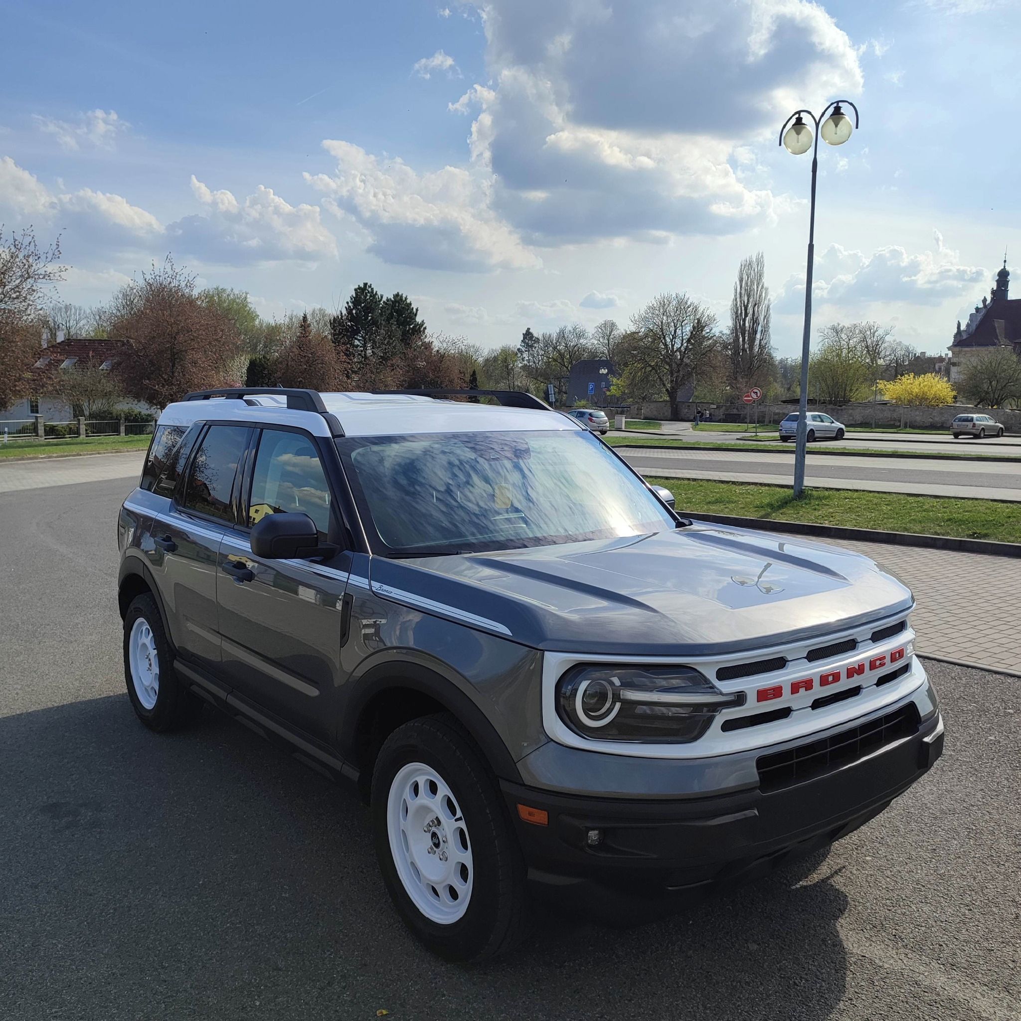 Ford Bronco Sport, 1.5L AT 4X4 135 Kw limit edice - fotka 3