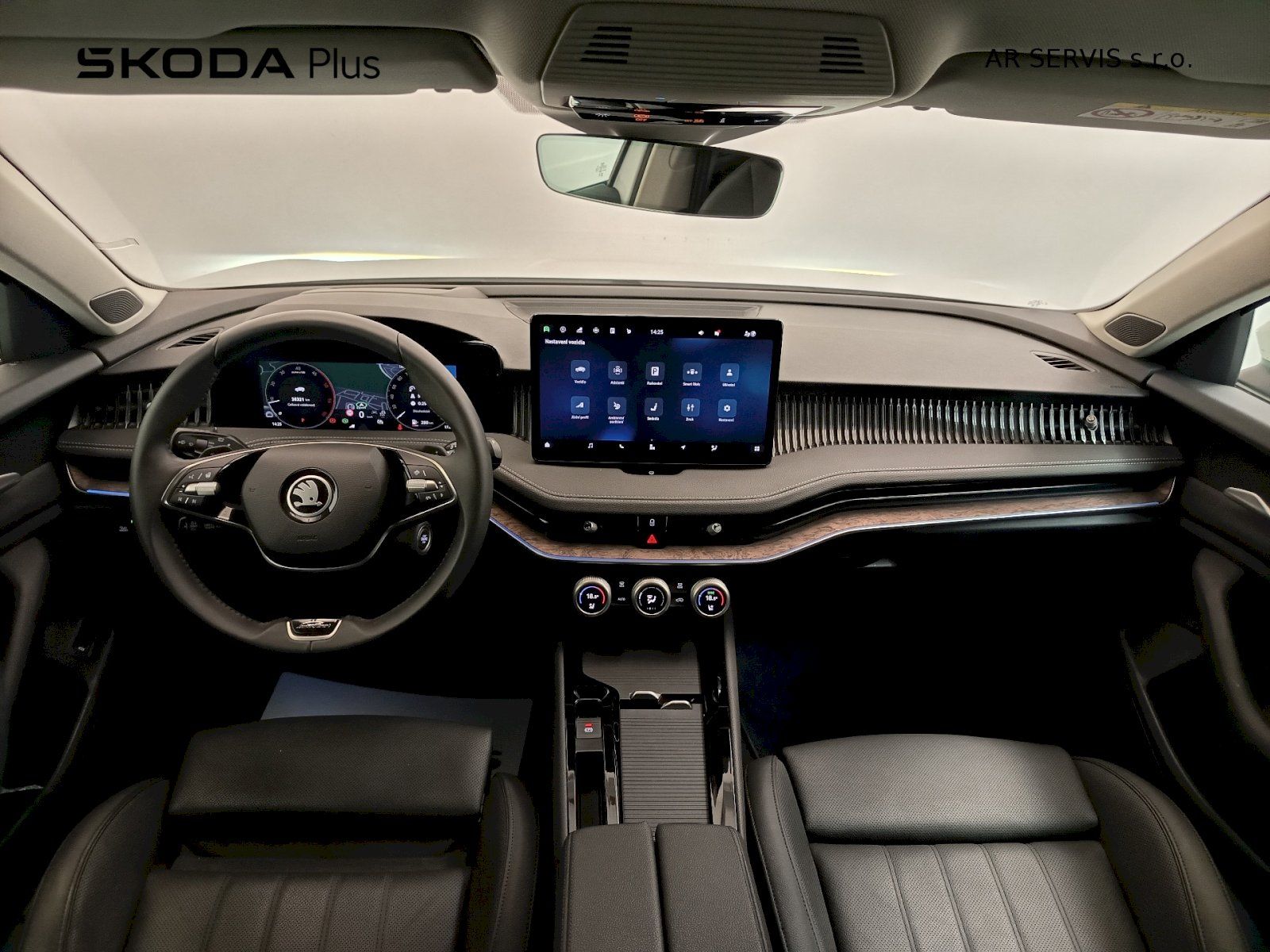 Škoda Superb, L&K 2.0TDI/142kW 4x4 7DSG - fotka 5