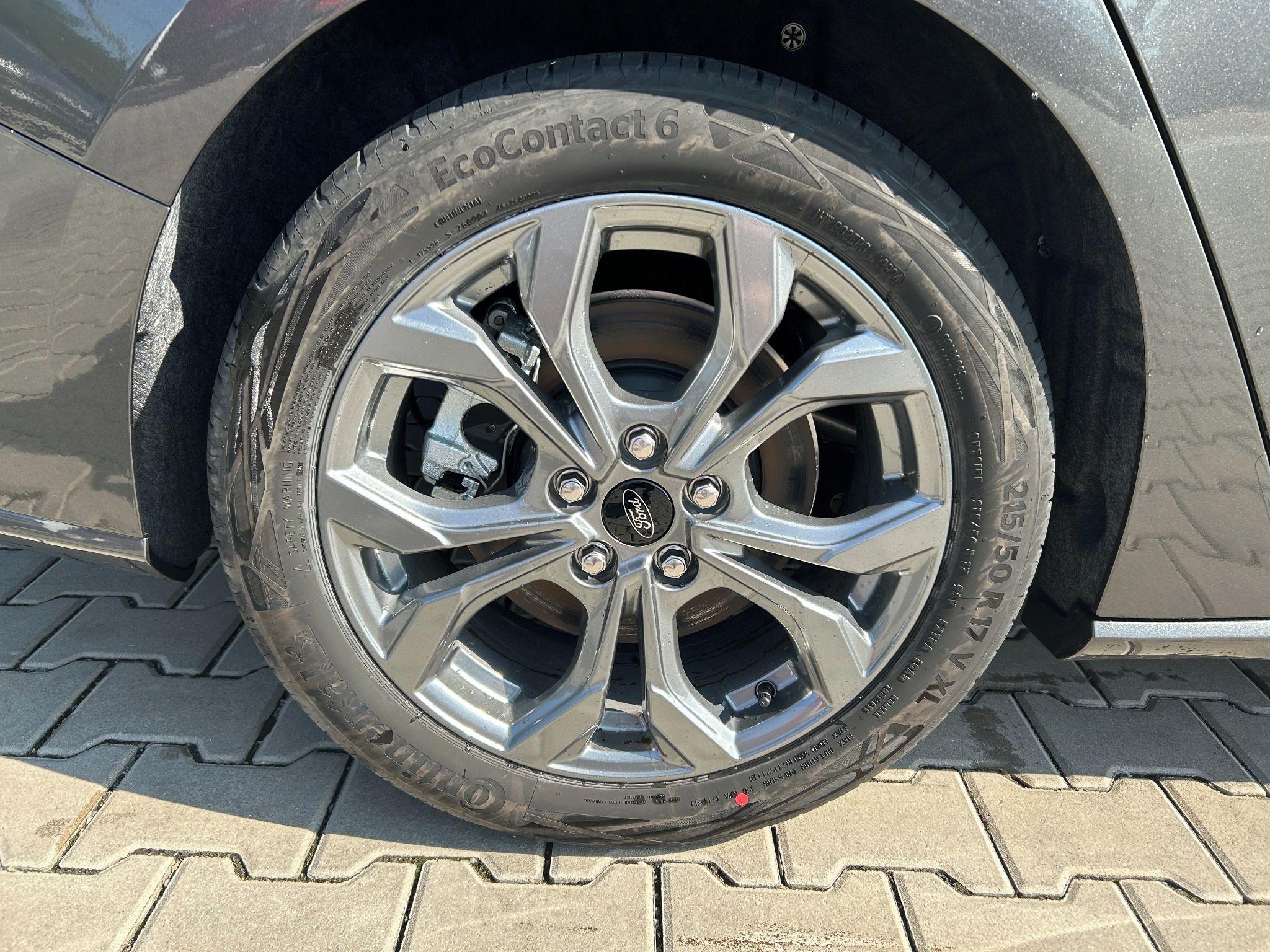 Ford Focus, 1.0 EcoBoost 114kW ST-Line X - fotka 4