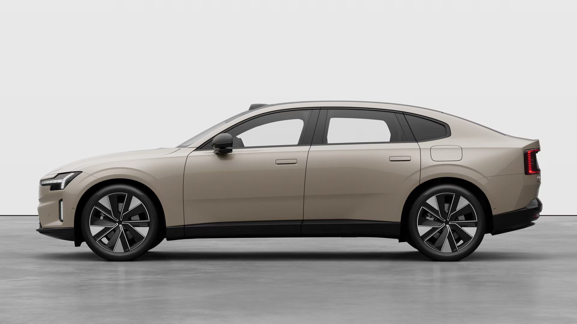Volvo, ULTRA, Single Motor Extended R - fotka 2