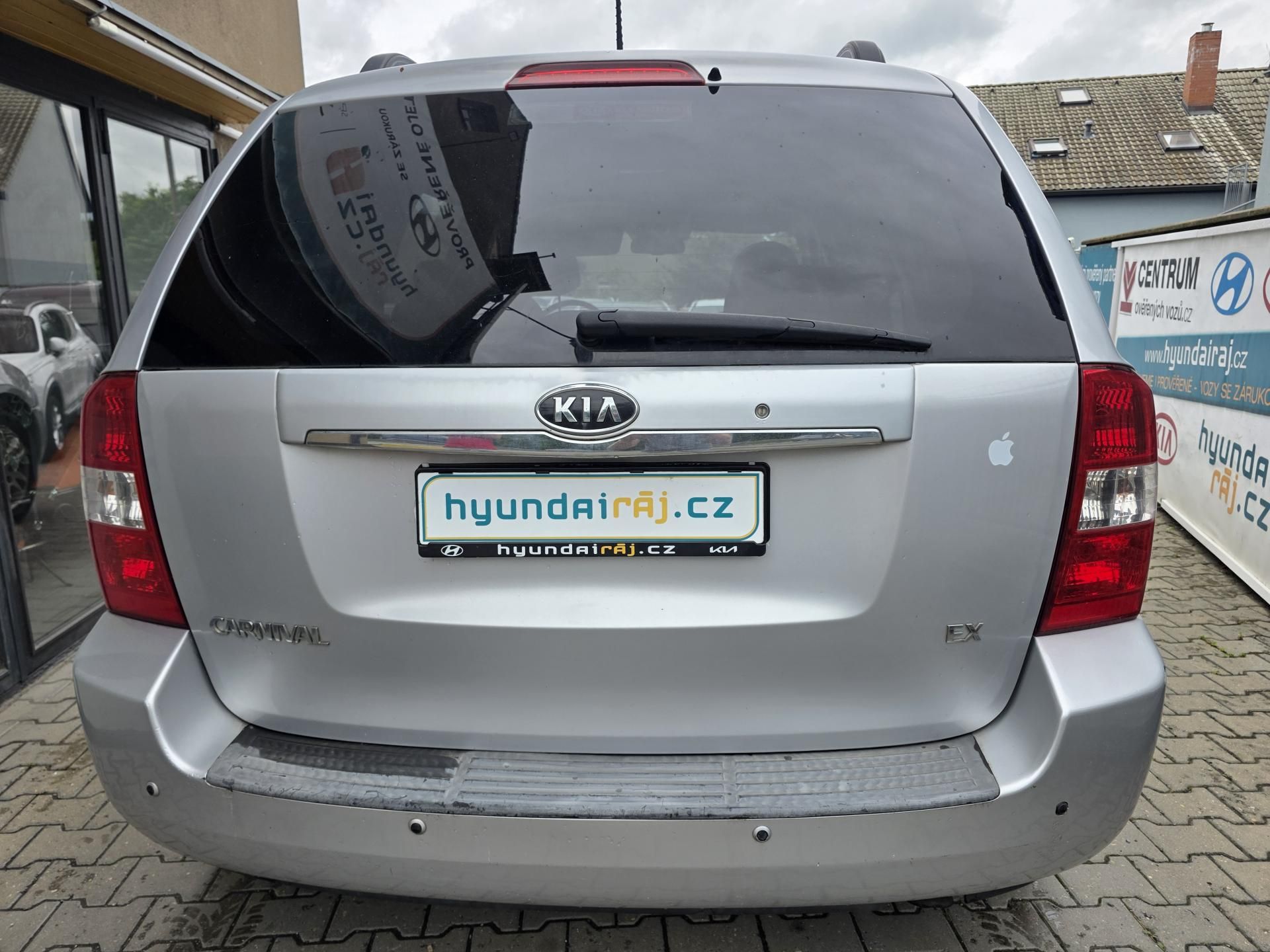Kia Carnival, 2.9-7 MÍST-PREMIUM-AUTOMAT - fotka 5