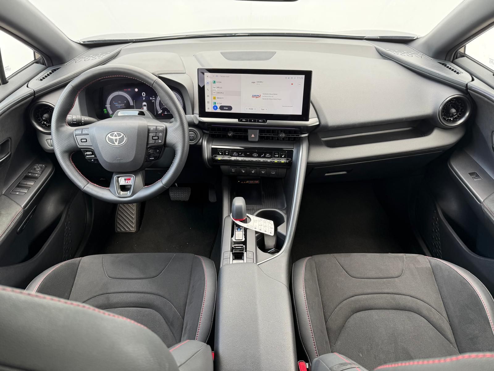 Toyota C-HR, 2,0 PHEV E-CVT GR Sport - fotka 5