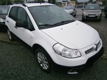 1.6i 79kw,klima,tažné z.