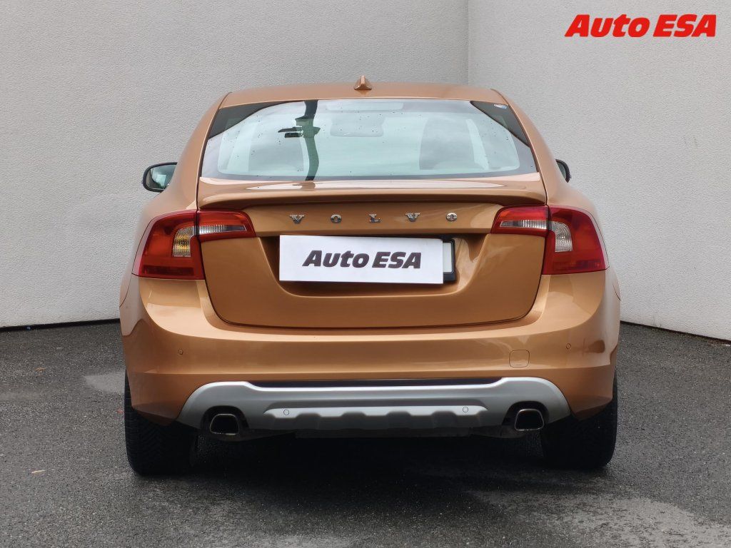 Volvo S60, 2.0 T,ČR,Summum,AT - fotka 5