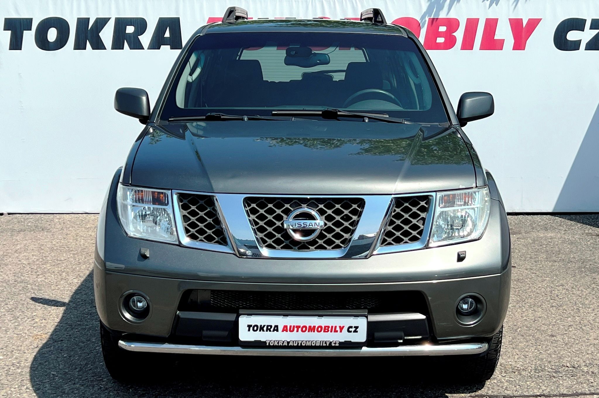 Nissan Pathfinder, 2.5dCI 4WD A/T Klima Tažné ČR - fotka 2