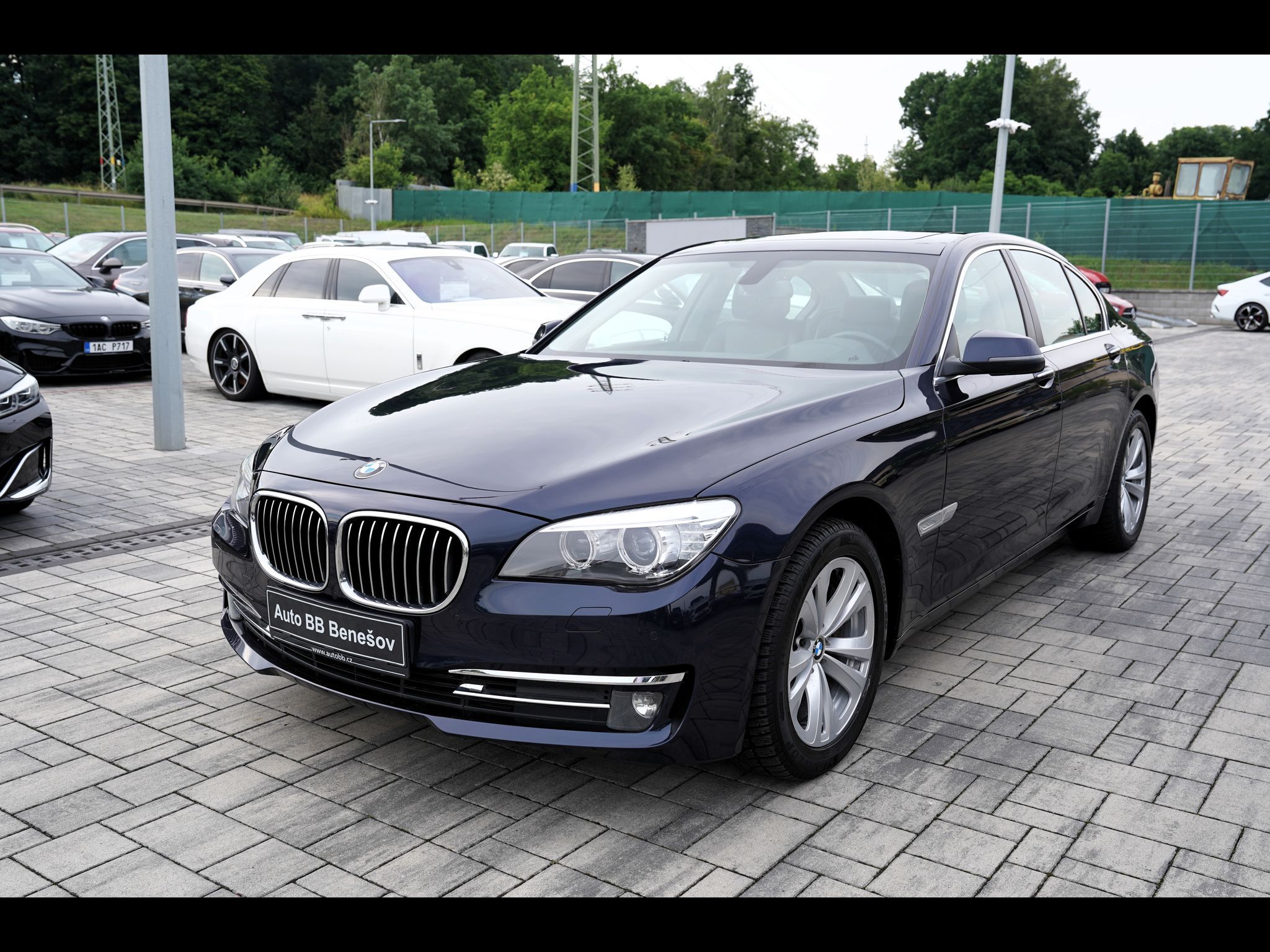 BMW Řada 7, 740d xDrive/AT/230 Kw/facelift - fotka 2