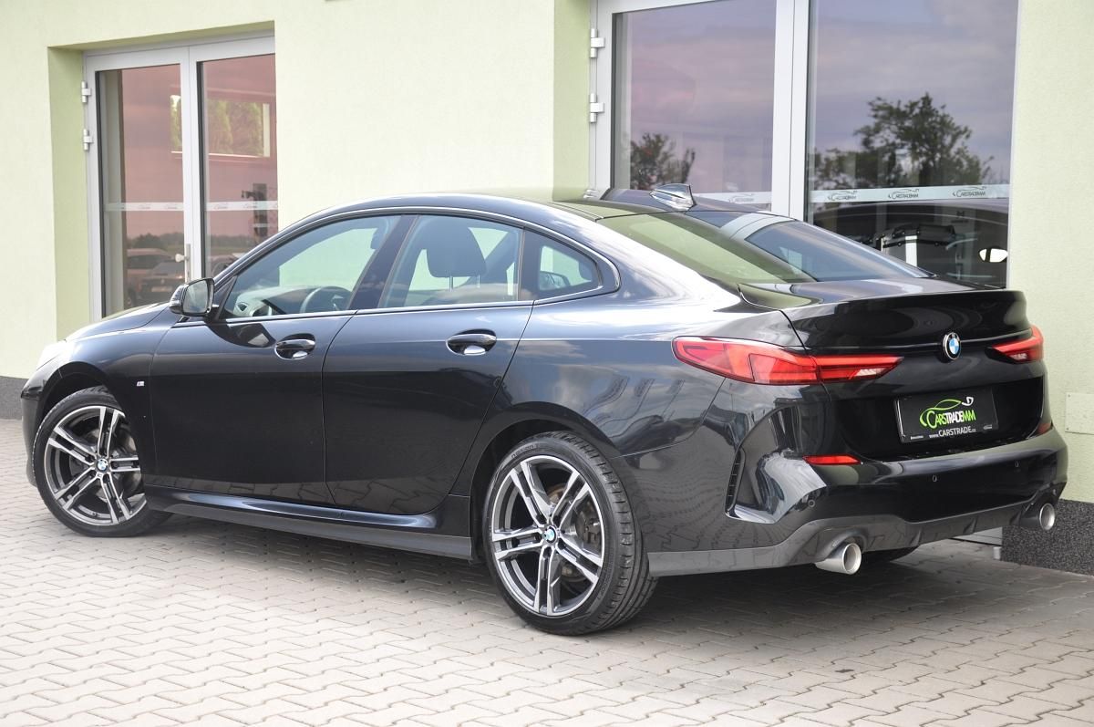 BMW Řada 2, 218d M-SPORT 1M ČR 2xPNEU - fotka 4