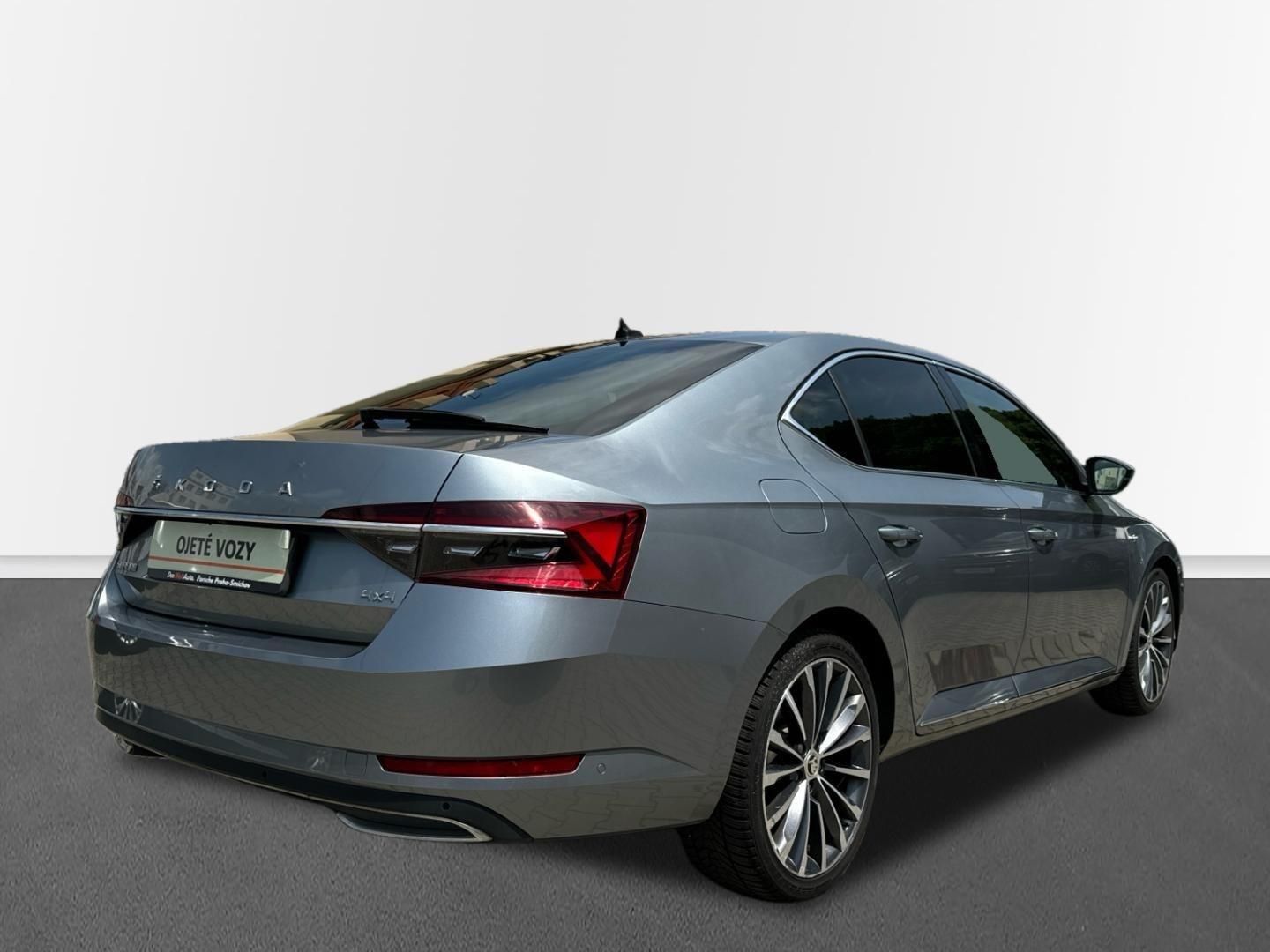 Škoda Superb, 2.0 TDI LK 4x4 DSG - fotka 2