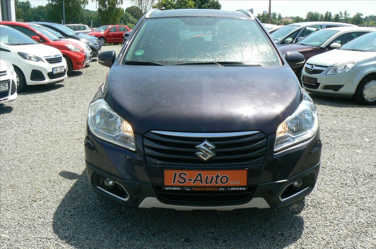 Suzuki SX4 S-Cross, 1,6 DDIS GL  4x2 - fotka 3