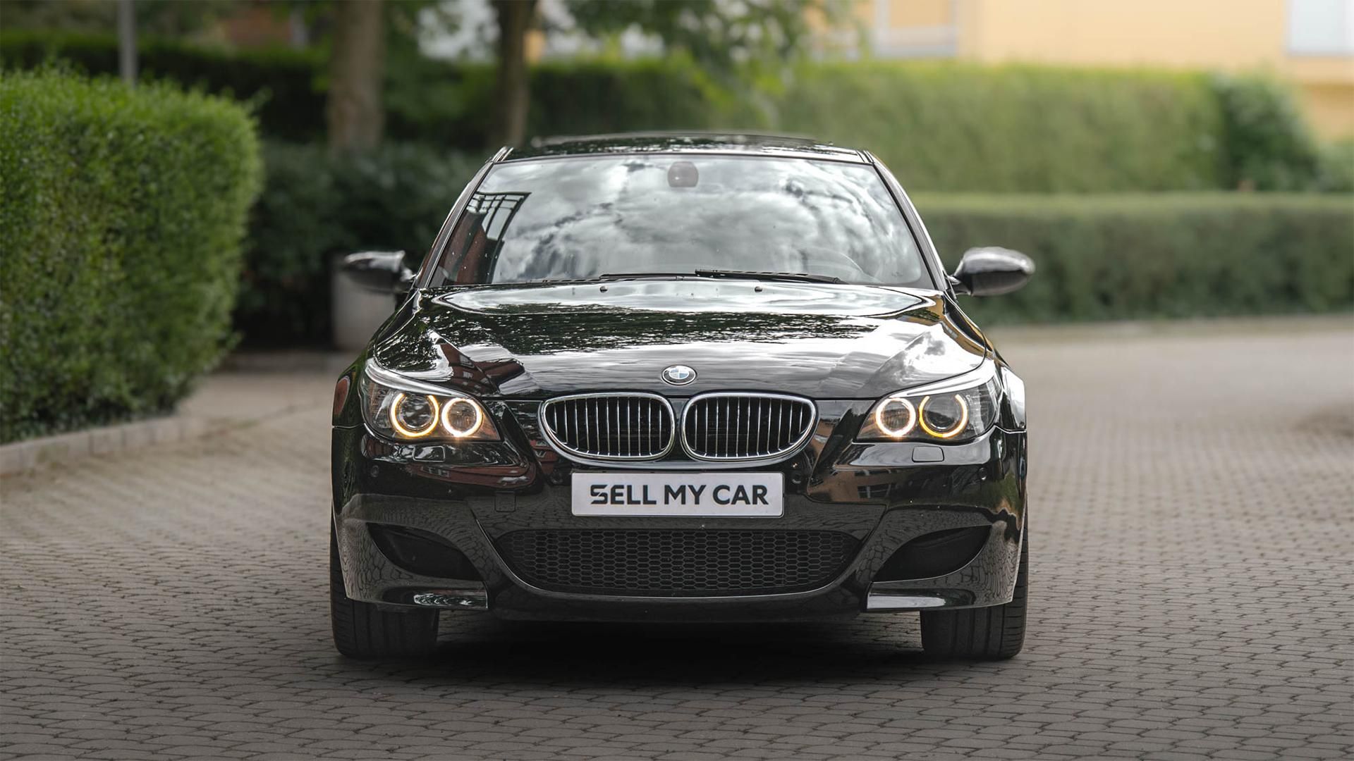 BMW M5, E60 V10 5,0/373kW 500HP - fotka 2