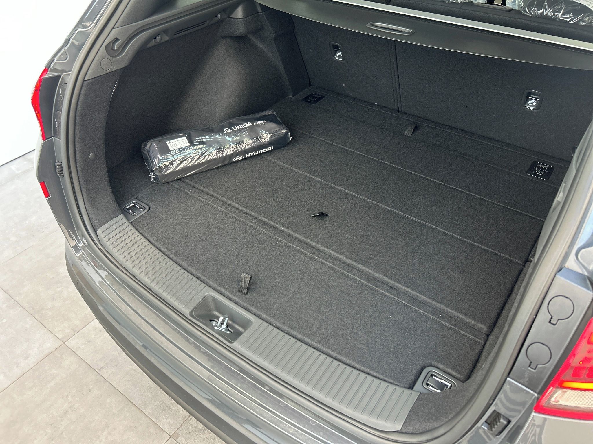 Hyundai i30, WG 1,5 TGDI DCT Family - fotka 5