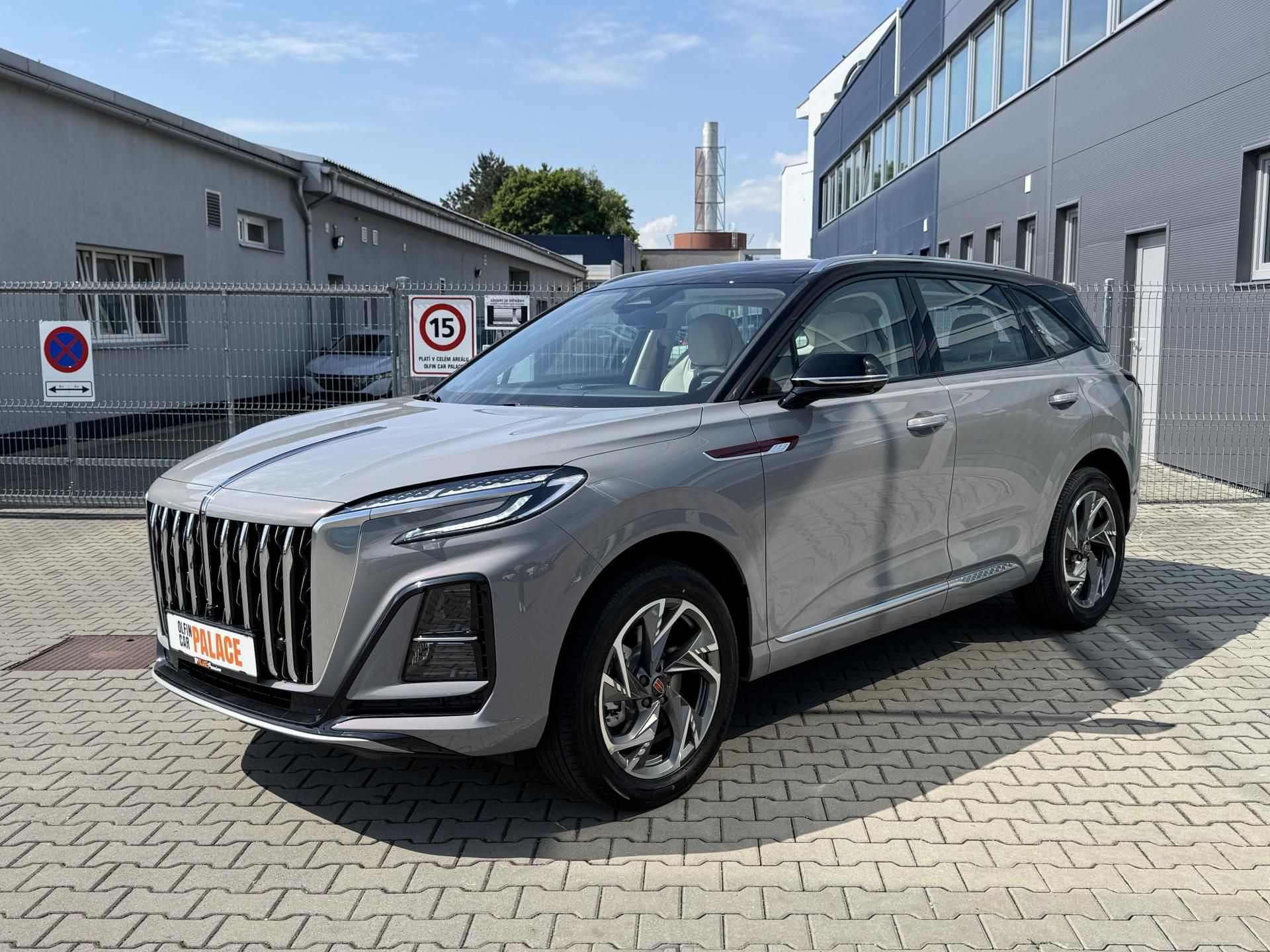 Hongqi HS3, 1,5T 2WD - fotka 3