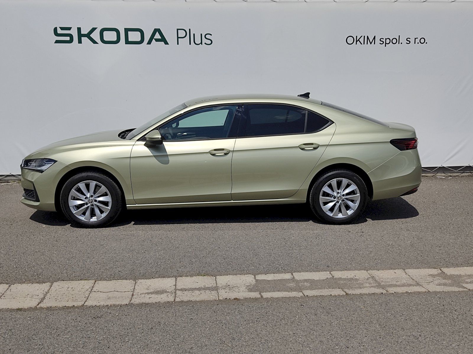 Škoda Superb, Business Selection 2,0 Tdi 142 - fotka 3