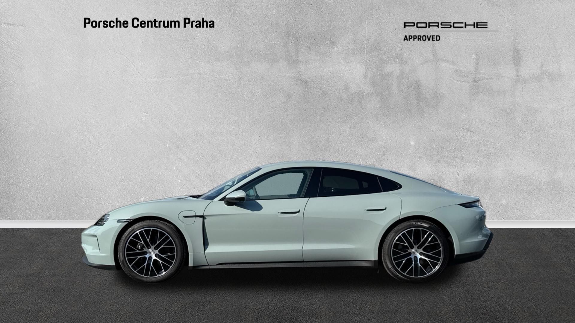 Porsche Taycan - fotka 3