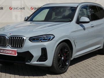 30E xDrive M Sport