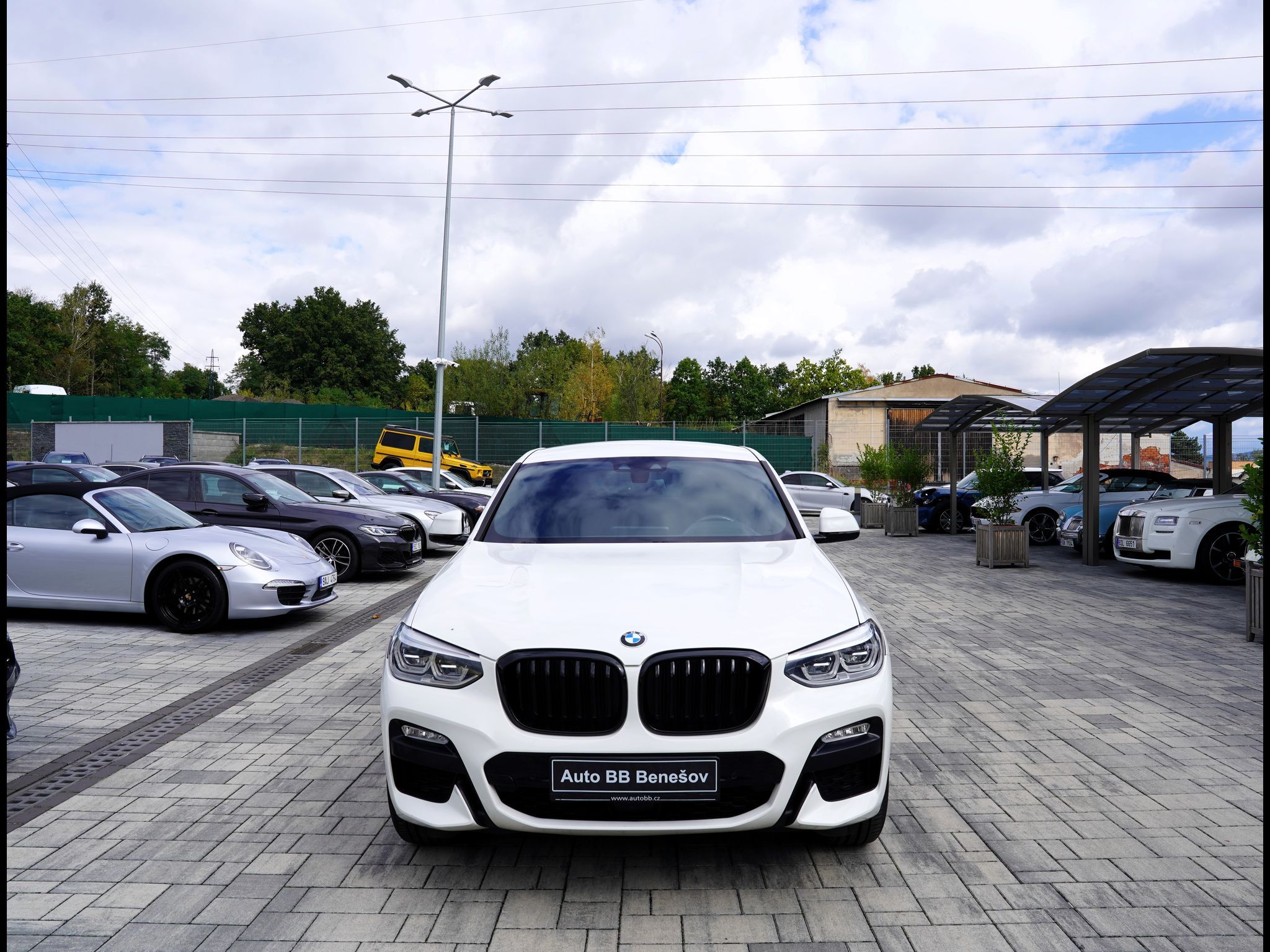 BMW X4, 2.0d xDrive Mpaket/190PS/ČR