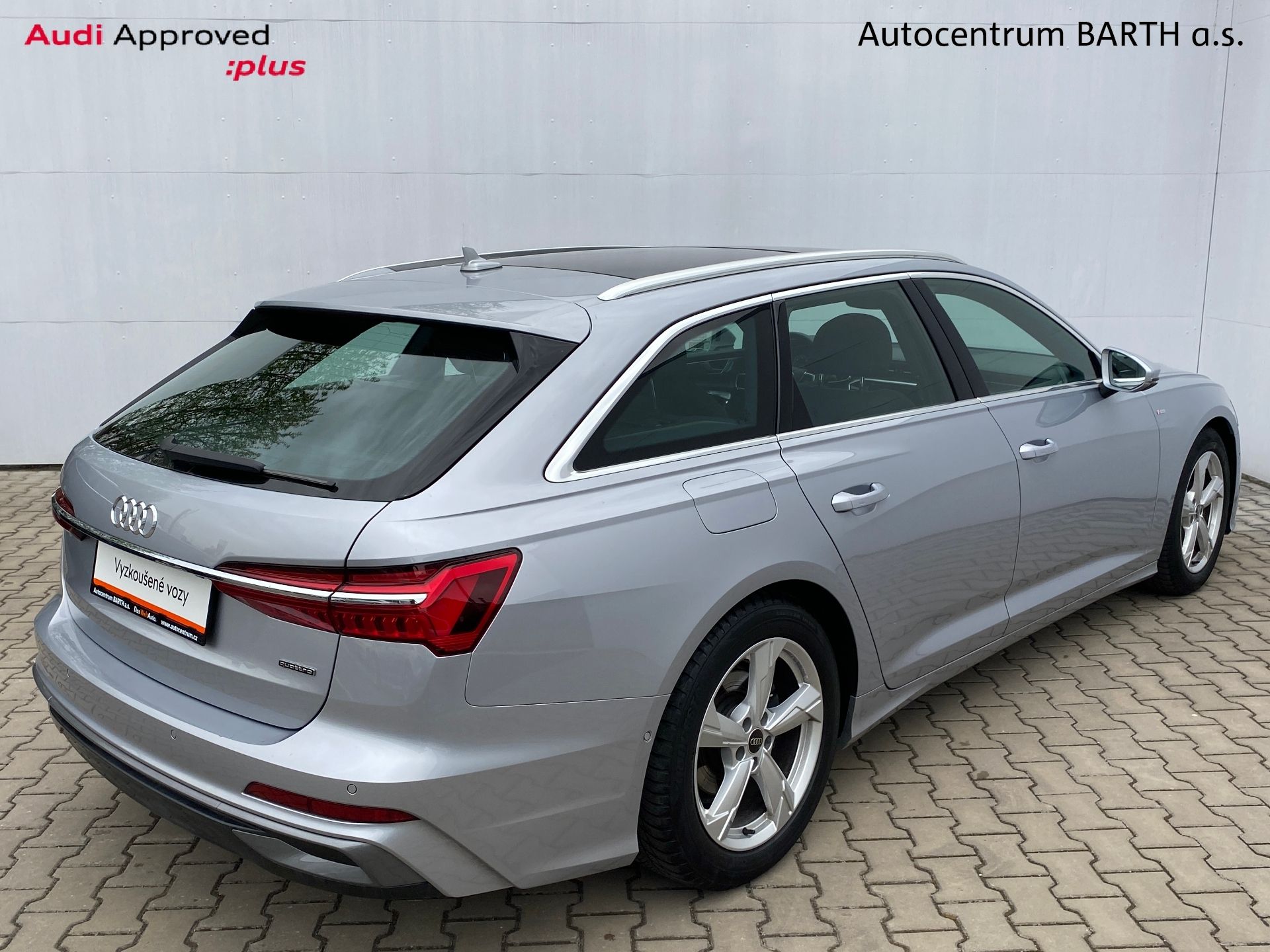 Audi A6 Avant, Sline 2,0TDI 150 kW Quattro 7S - fotka 3