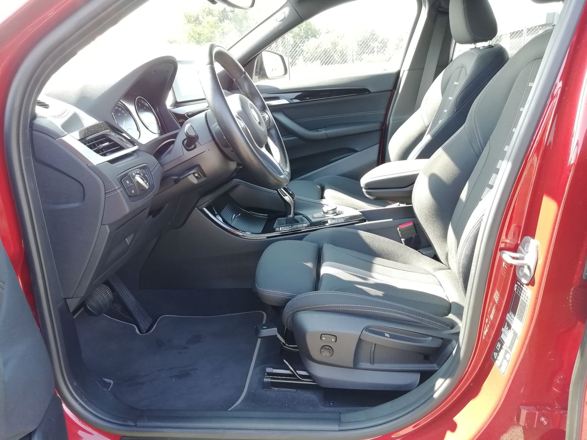 BMW X2, 2,0d xDrive A/T Advantage - fotka 5