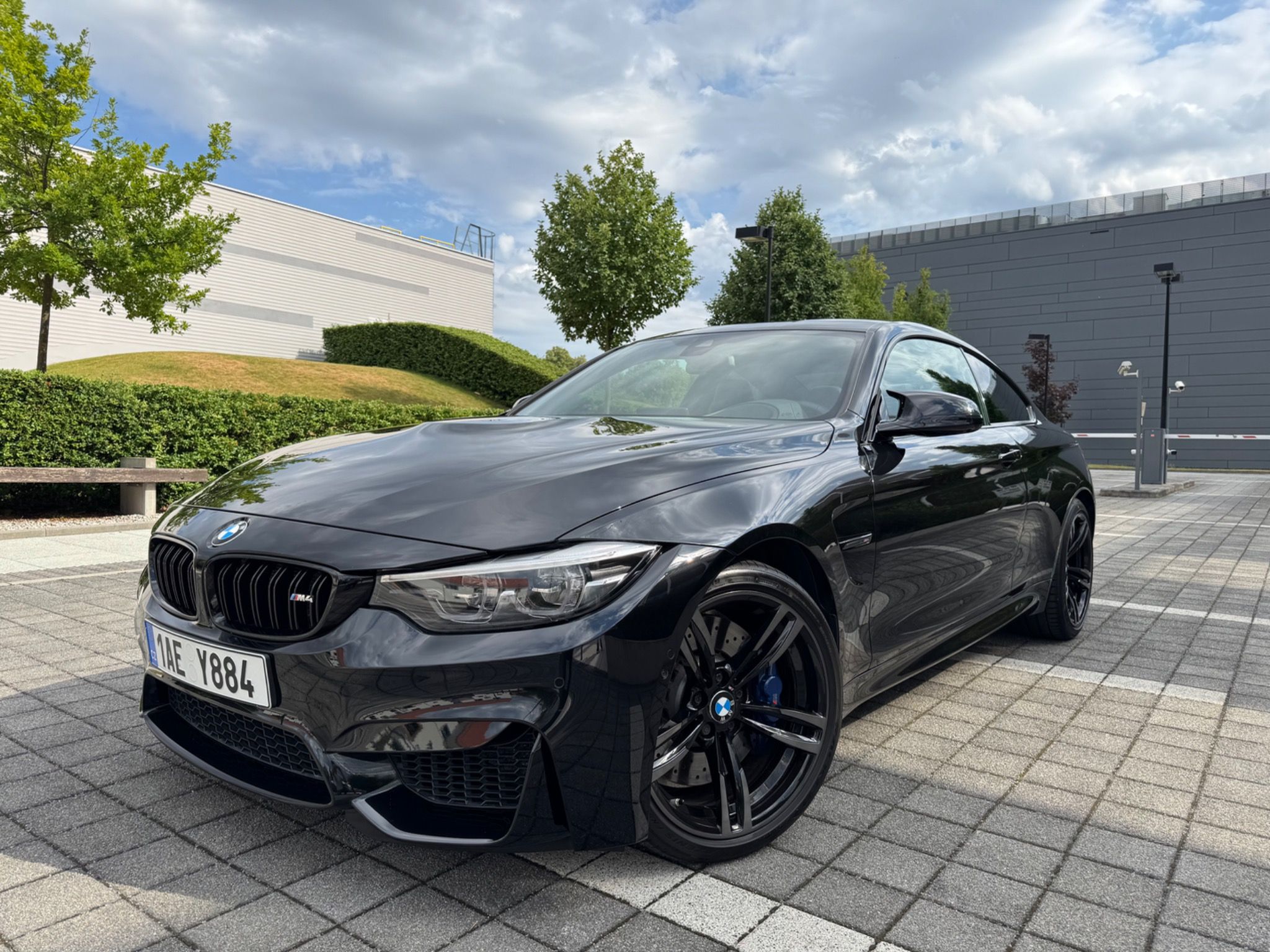 BMW M4, Competition, Driver's Package
