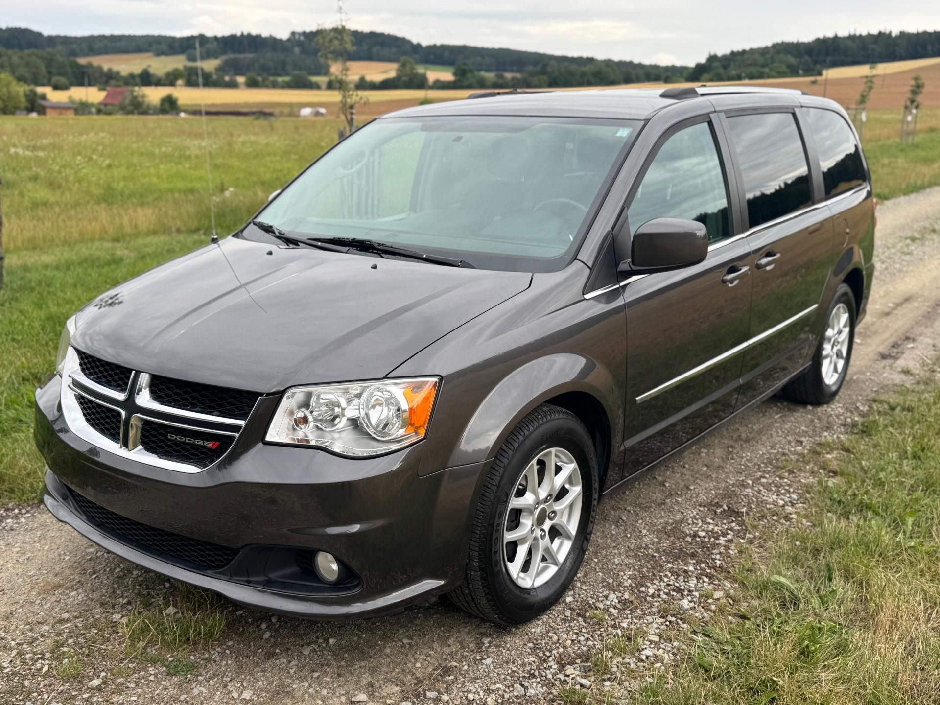 Dodge Grand Caravan, 3.6 V6 SERVISNÍ KNIHA