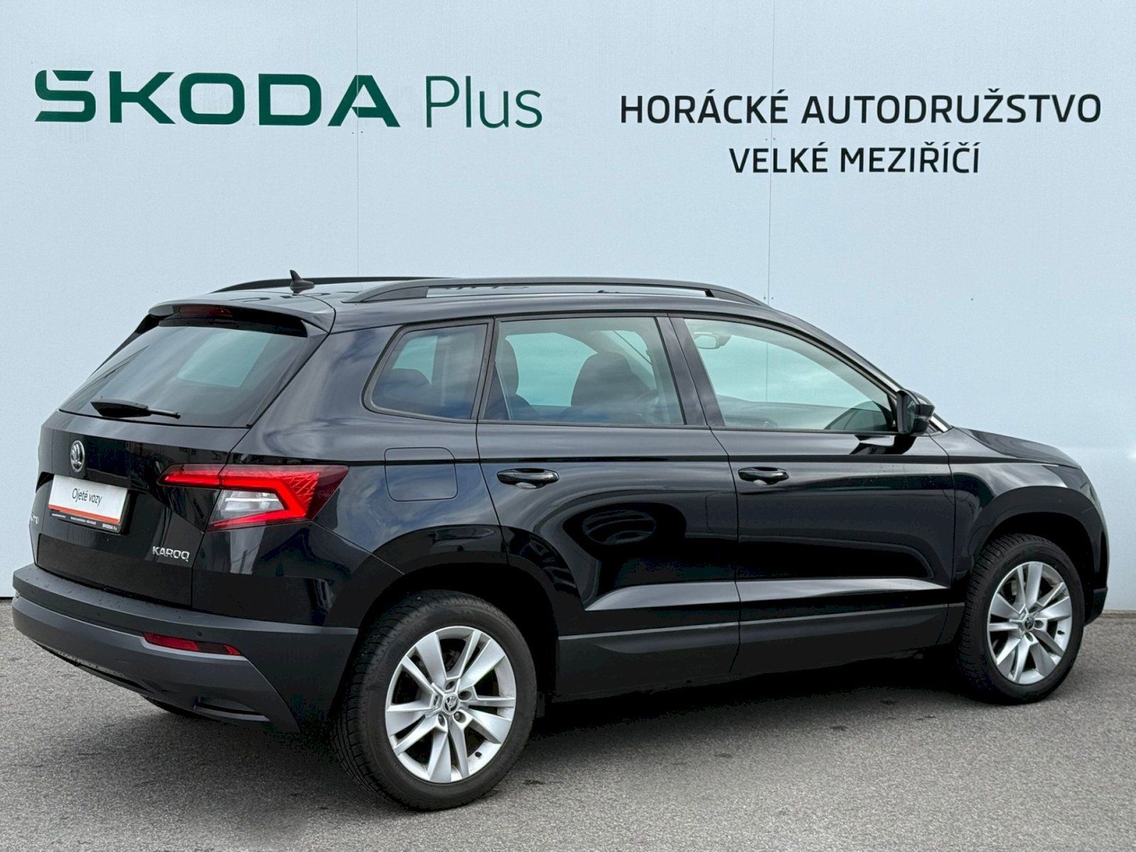 Škoda Karoq, Ambition Plus 1,5 TSI 110 kW 7 - fotka 2