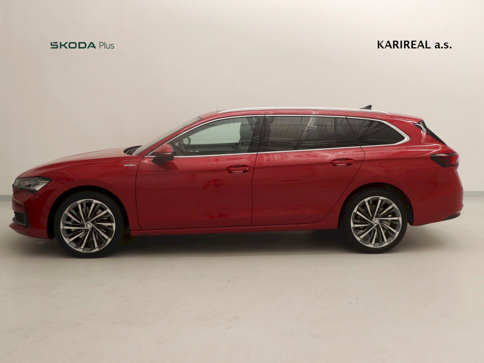 Škoda Superb, TSI 4x4 2.0/195kW DSG L&K - fotka 3