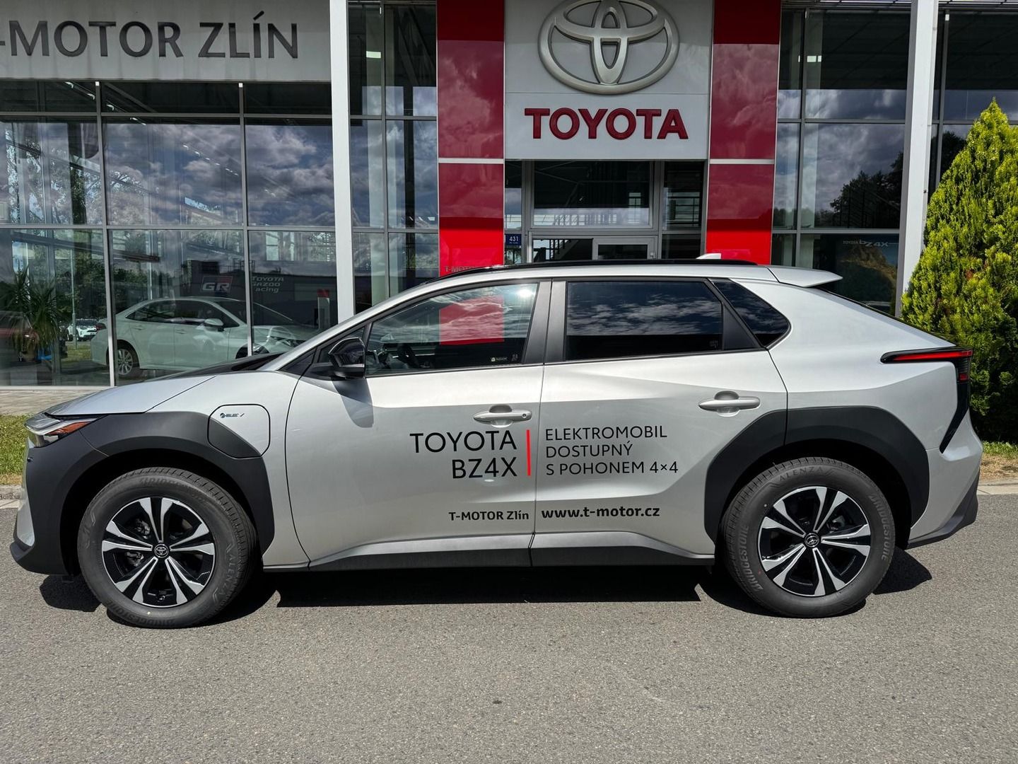 Toyota bZ4X, Prestige - fotka 5