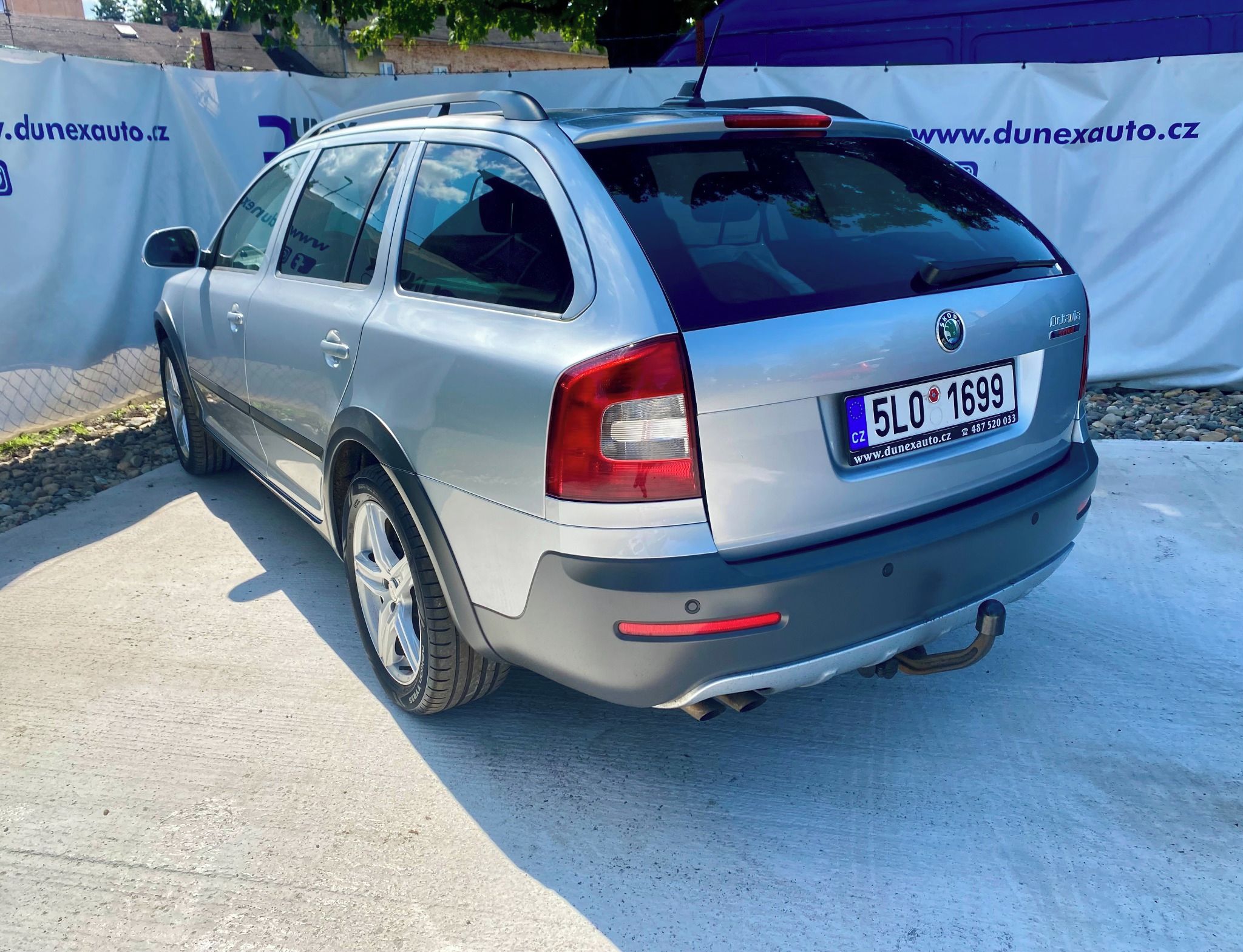 Škoda Octavia, SCOUT, 4X4, 2.TDI, 103 kW - fotka 3