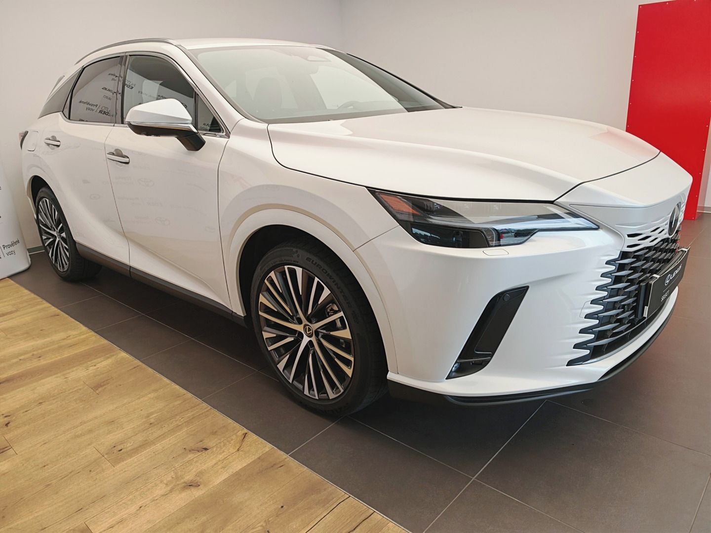 Lexus RX 450h+, 450h+ Plug-in Hybrid EXECUTIVE - fotka 3