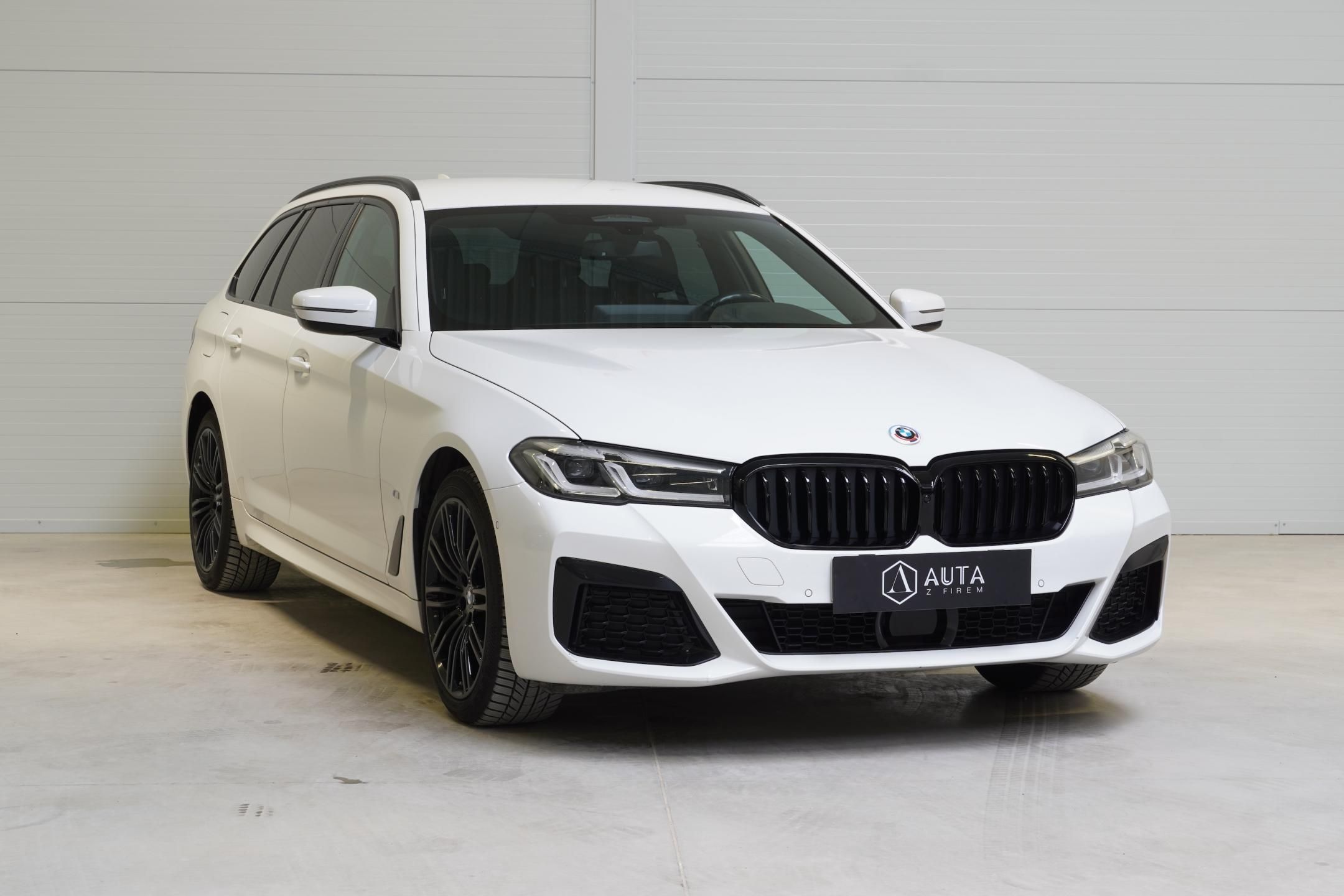 BMW Řada 5, 4x4,TAŽNÉ,DPH,ČR,Adaptiv LED - fotka 3