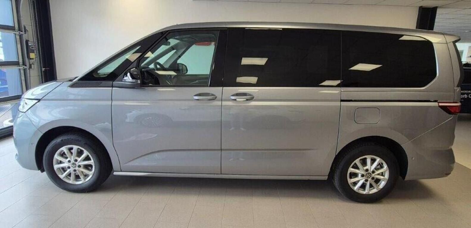 Volkswagen Multivan, Long Life 2,0 TDI 110 kW - fotka 2