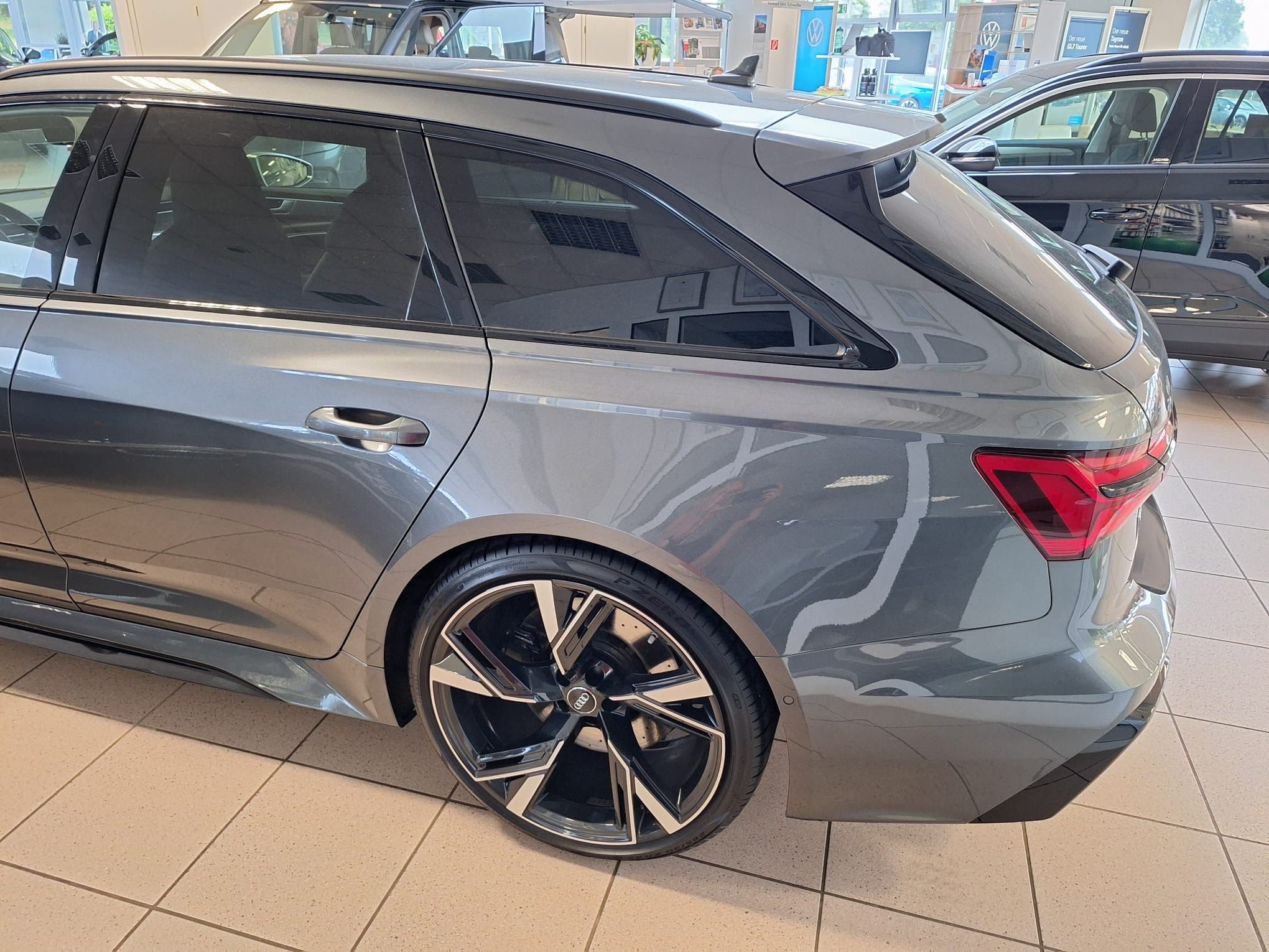 Audi RS6 - fotka 4
