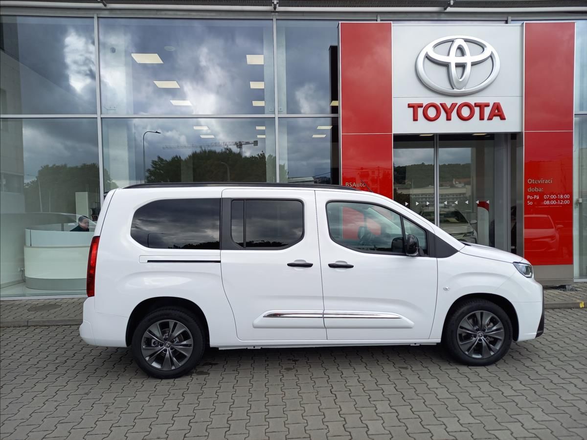 Toyota Proace City Verso, 1,2 L1 Family 1,2 MT6 5S - fotka 6